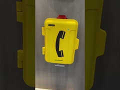 30 Weerbestendige telefoon met scherm